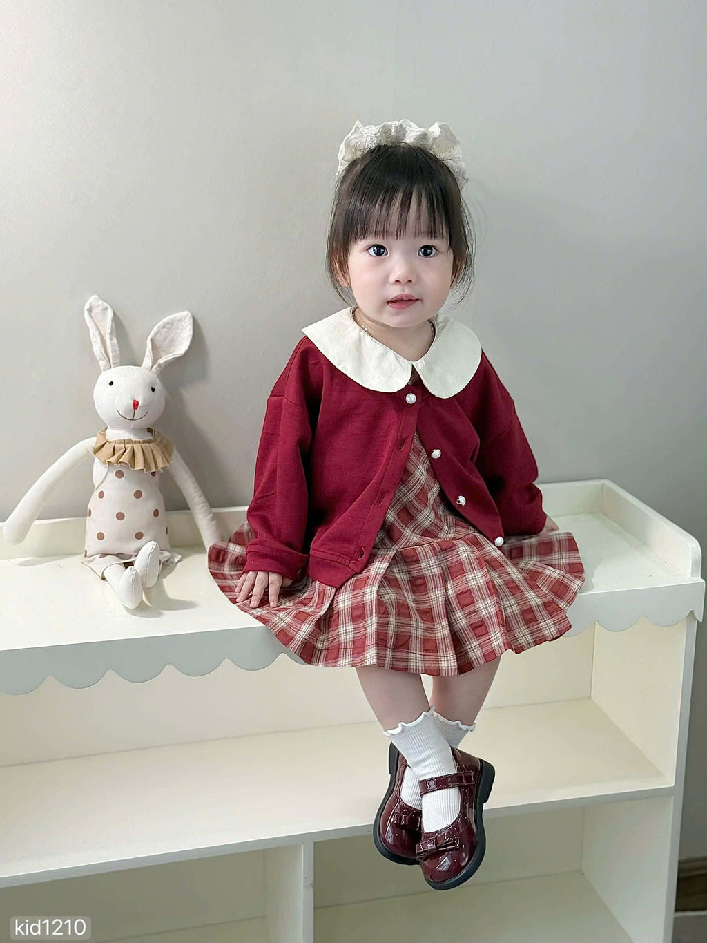 Two-piece Pleated Skirt Set for Girls.