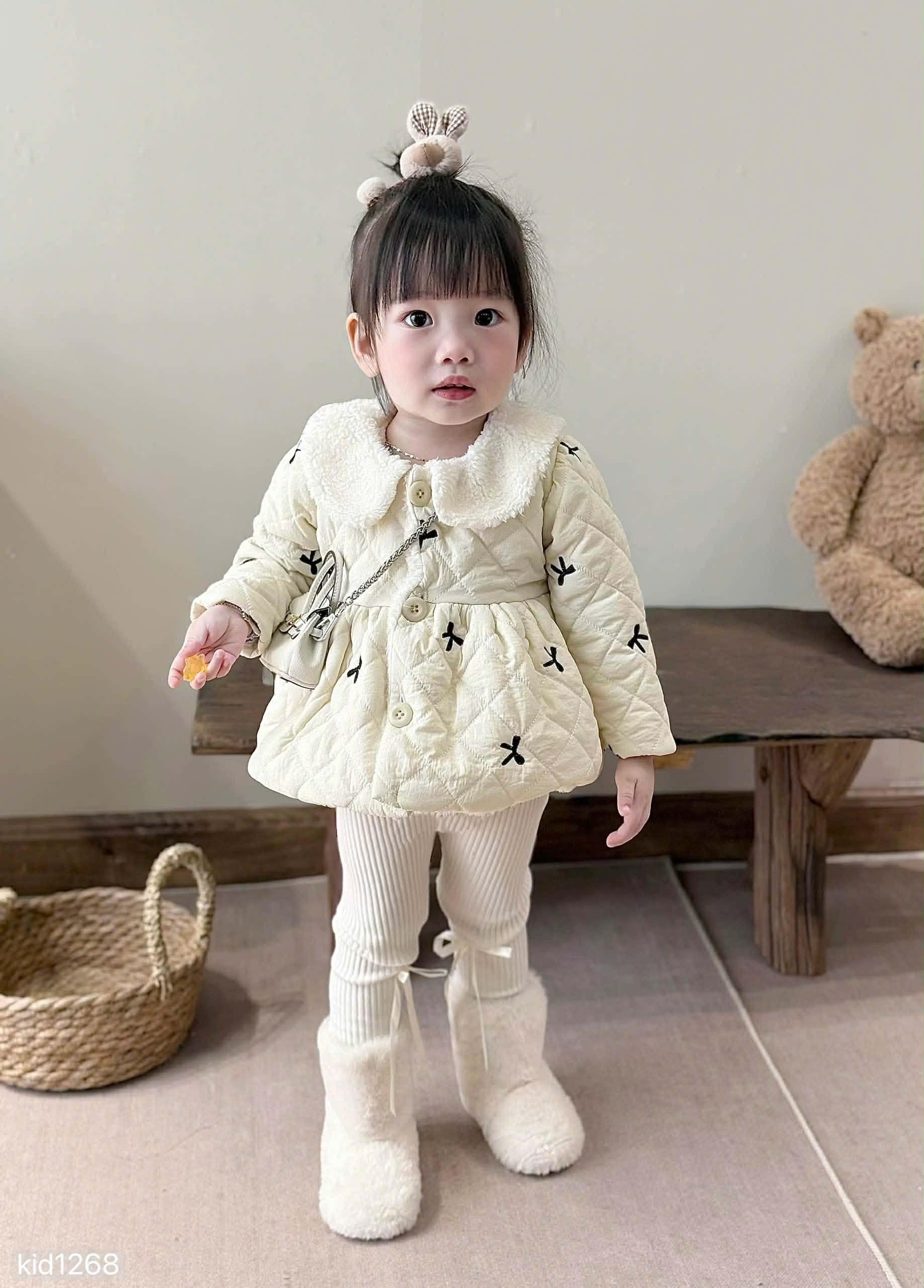 Black Bow Embroidery Girl Jacket