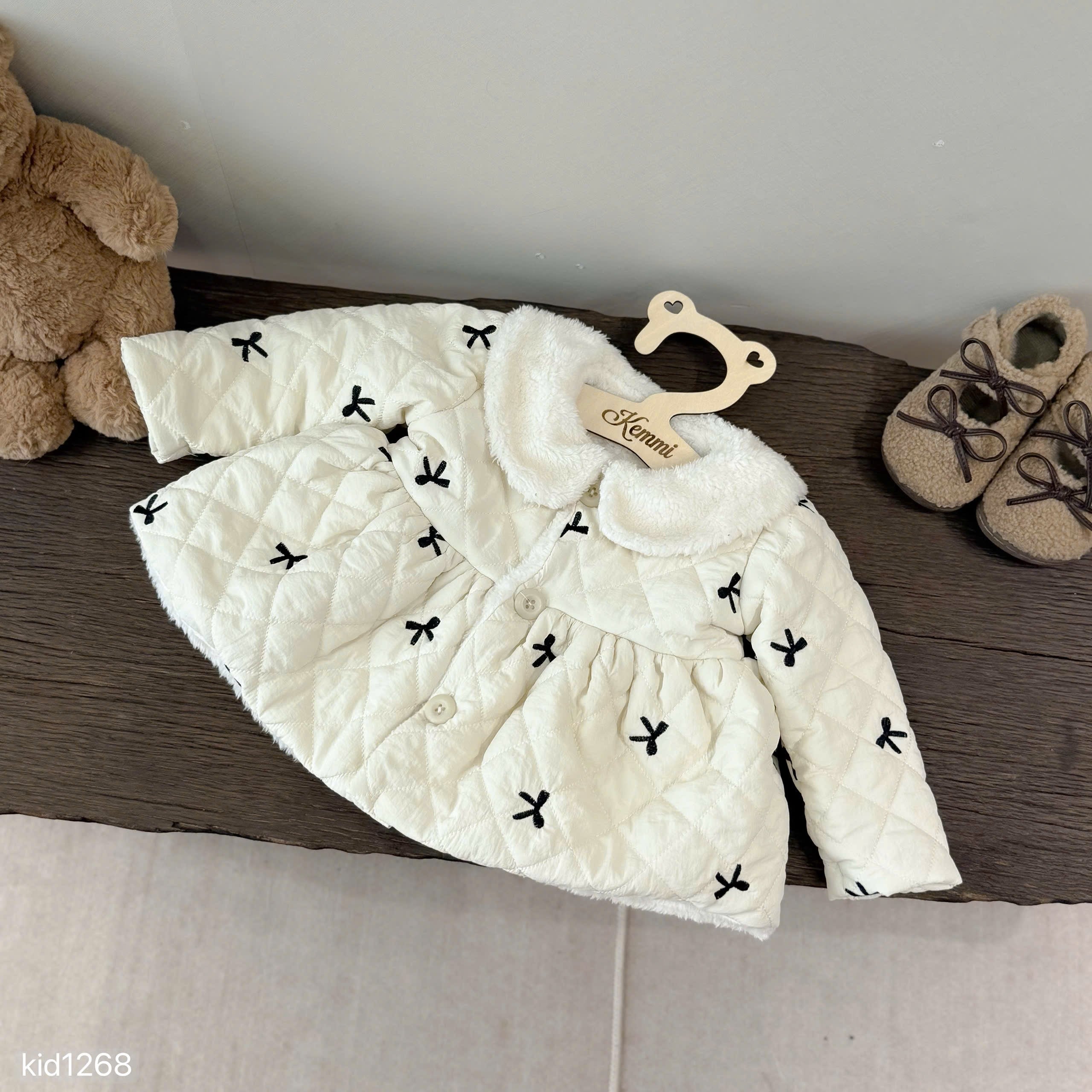 Black Bow Embroidery Girl Jacket