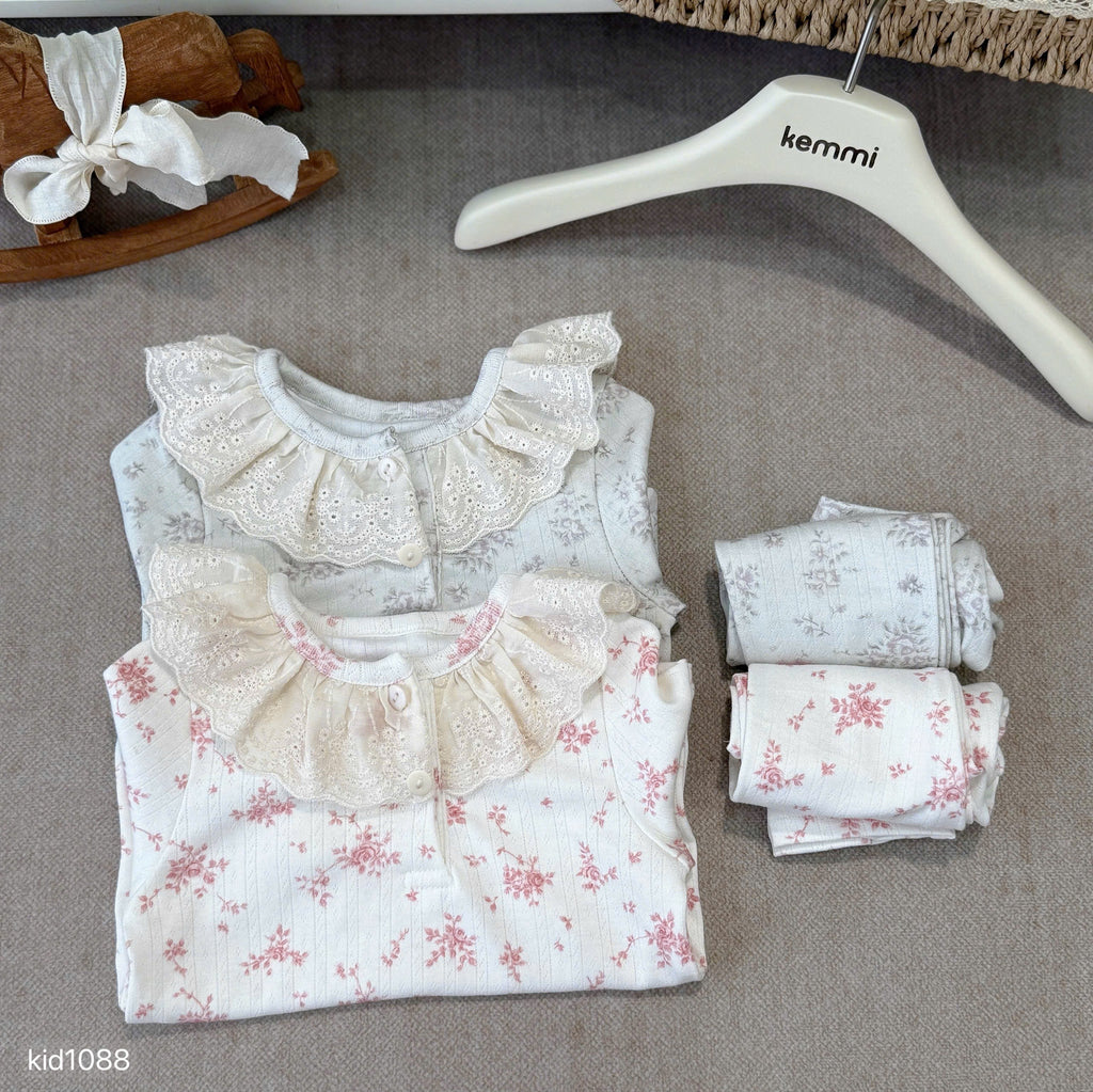 Baby girl's floral pajama set