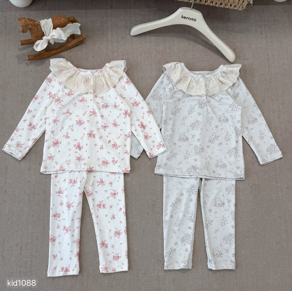Baby girl's floral pajama set