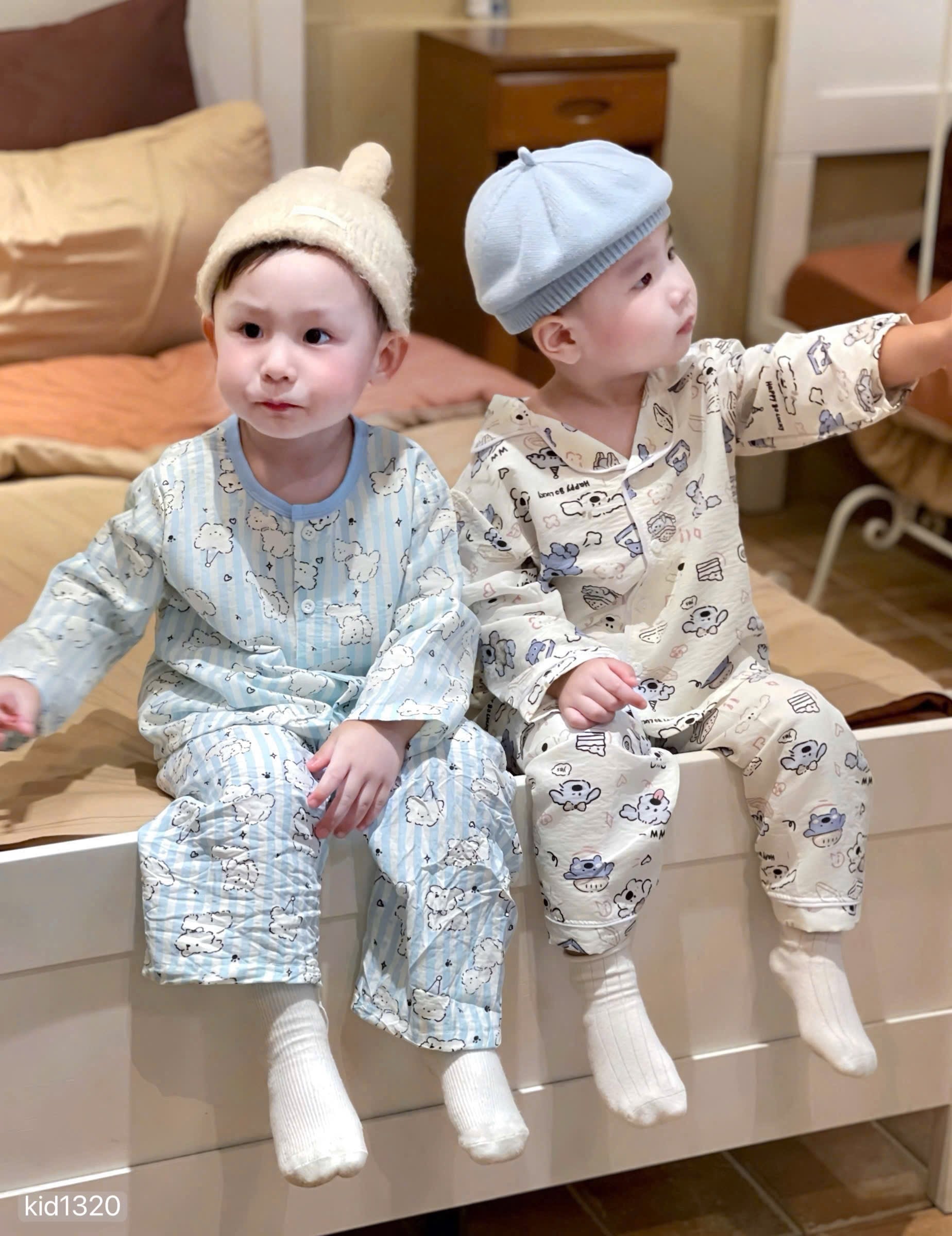 Colourful Boys Long sleeves Pyjamas Set