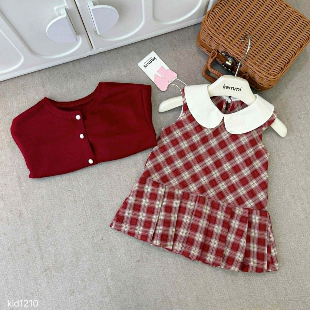 Two-piece Pleated Skirt Set for Girls.